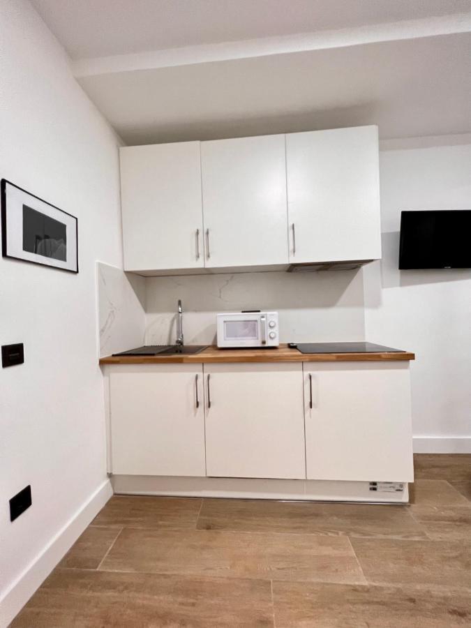 Crysoyle Apartment Barcelona Next To Camp Nou Оспиталет-де-Льобрегат Экстерьер фото