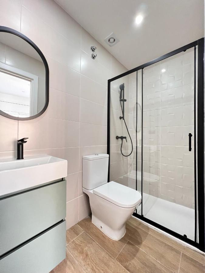 Crysoyle Apartment Barcelona Next To Camp Nou Оспиталет-де-Льобрегат Экстерьер фото